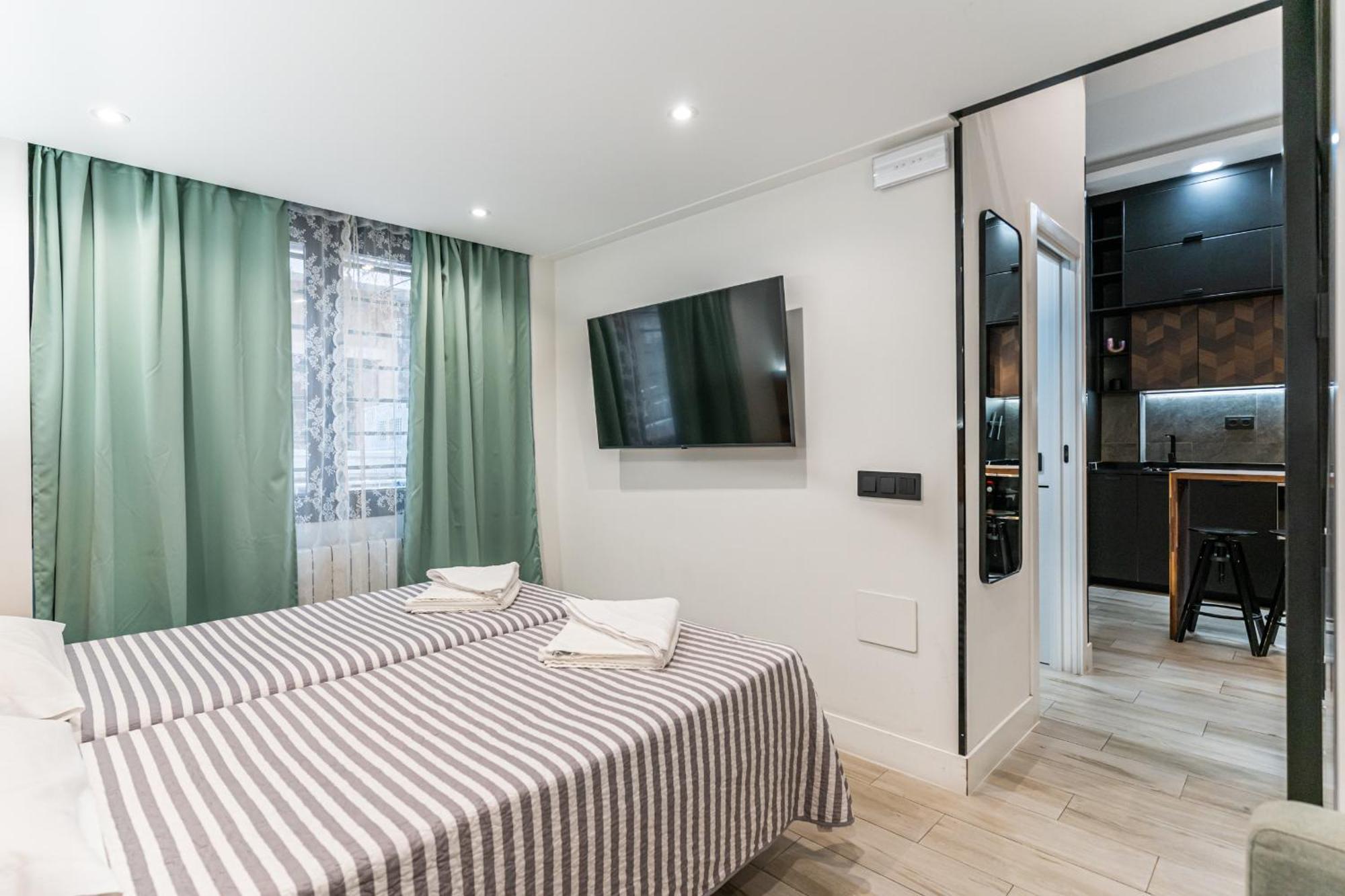 Cc Atocha Apartments Madrid Exterior foto