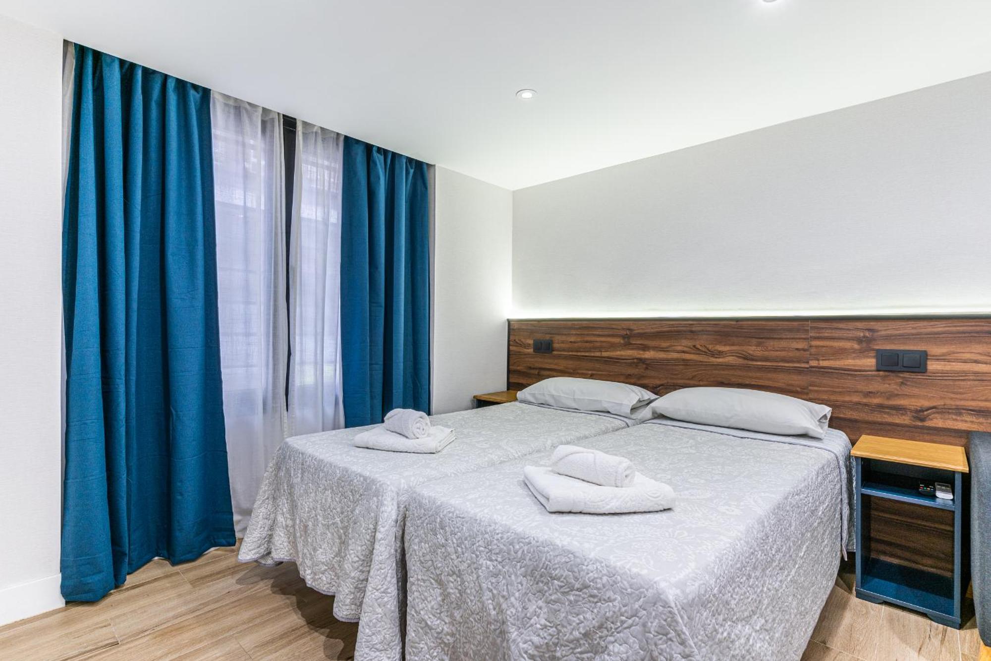 Cc Atocha Apartments Madrid Exterior foto